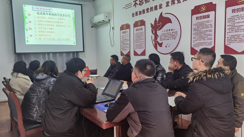 内训师选拔：如何构建高效的内训师团队**